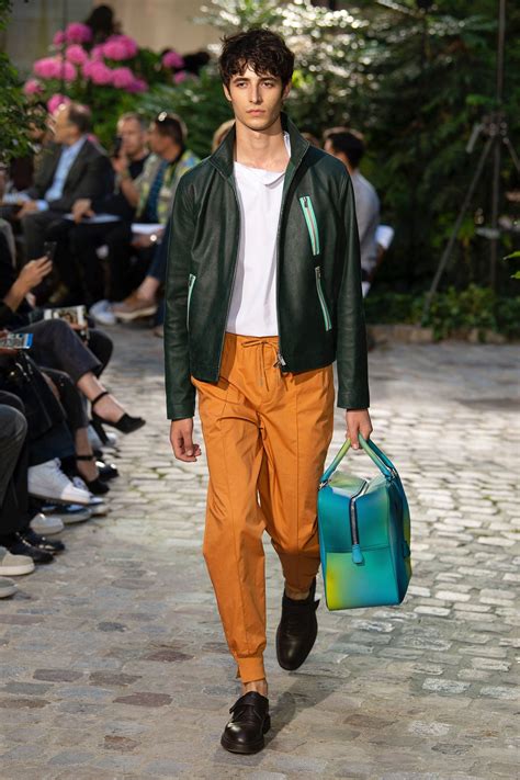 hermes men's spring summer 2019|Hermès Spring 2019 Menswear Collection .